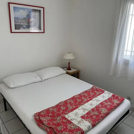 Apartment Holidayland 239 T3 Mezzanine 8 Couchages Climatise Avec Veranda