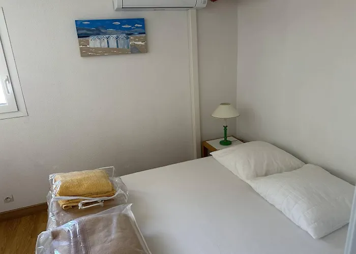 Holidayland 239 T3 Mezzanine 8 Couchages Climatise Avec Veranda